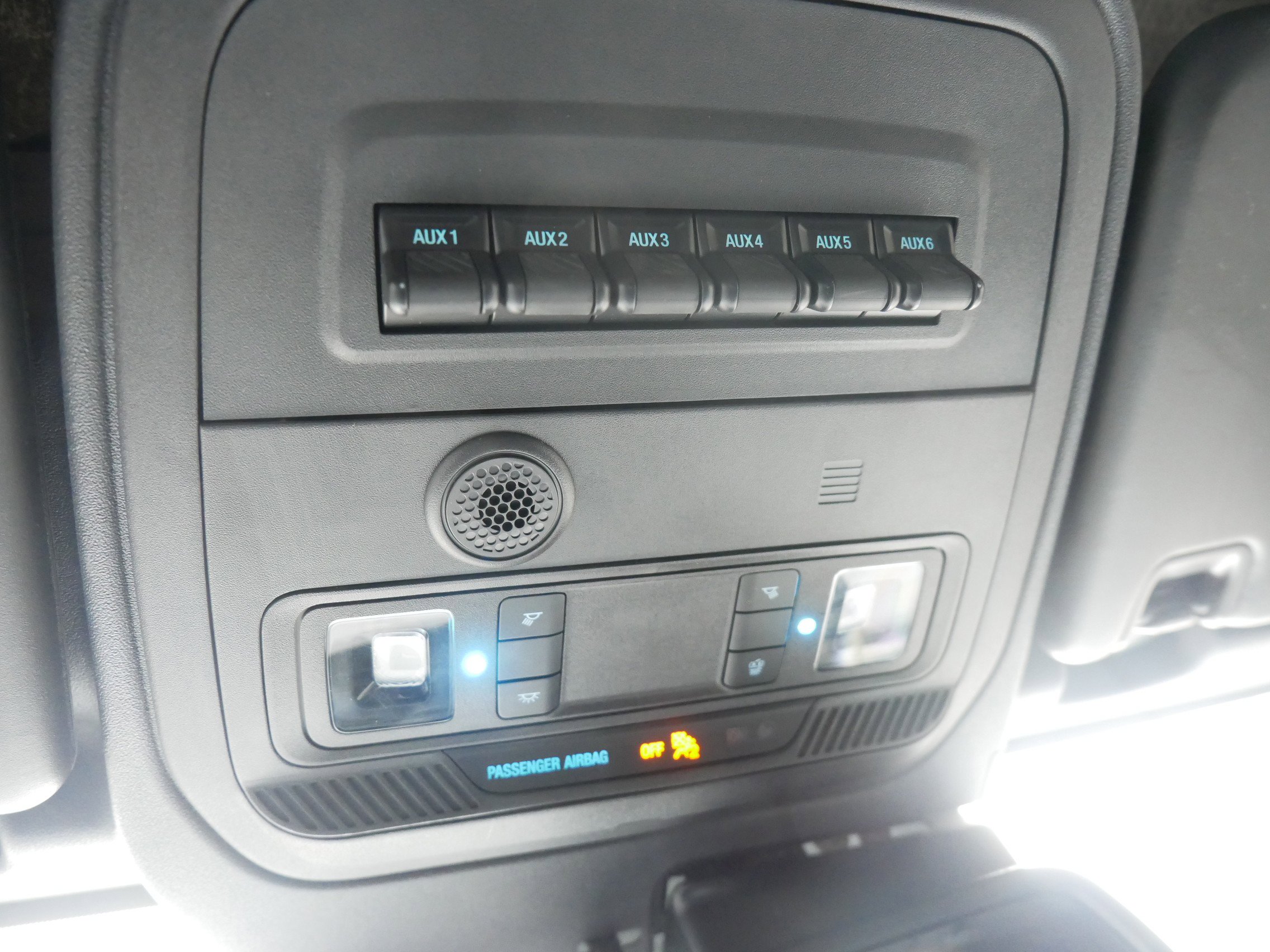 Used 2022 Ford Bronco Badlands image 32