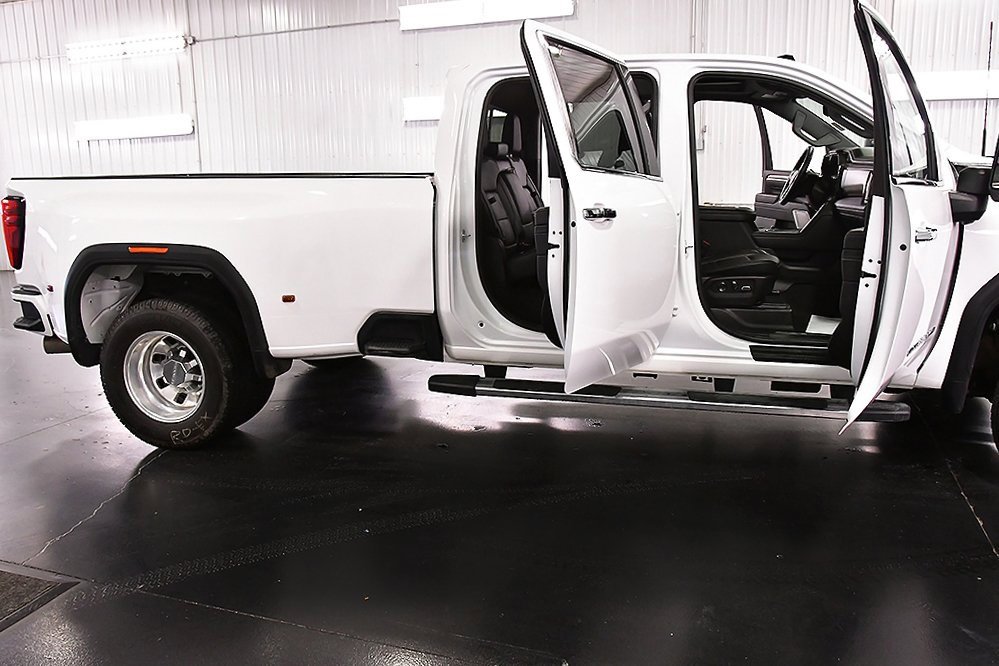 Used 2025 GMC Sierra 3500 Denali w/ Denali Reserve Package image 34
