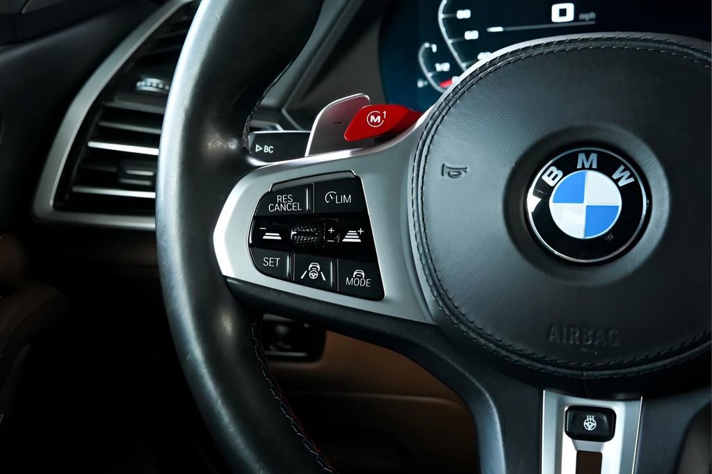 Used 2022 BMW X5 M w/ Competition Package 2 image 31