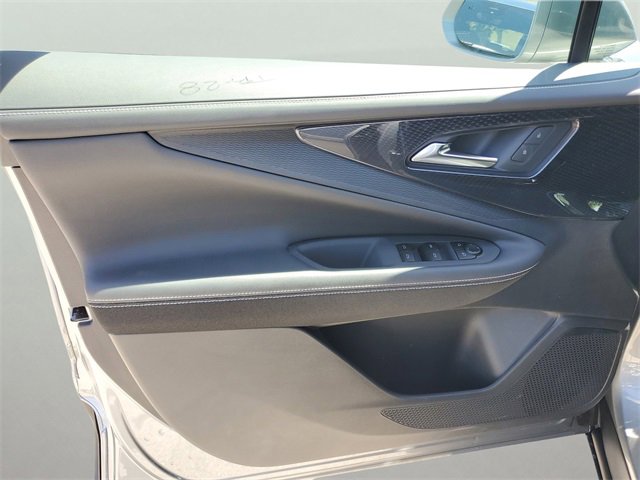 New 2025 Chevrolet Blazer EV LT image 13