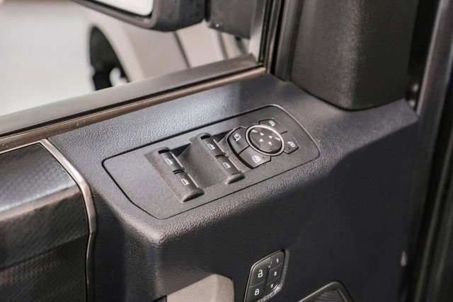 Used 2018 Ford F150 Raptor w/ Equipment Group 802A Luxury image 37