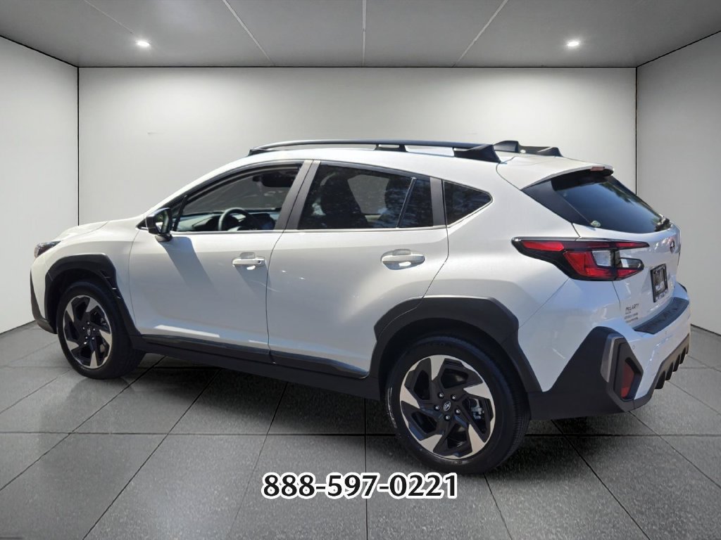 Used 2025 Subaru Crosstrek 2.5i Limited AWD/4WD image 3