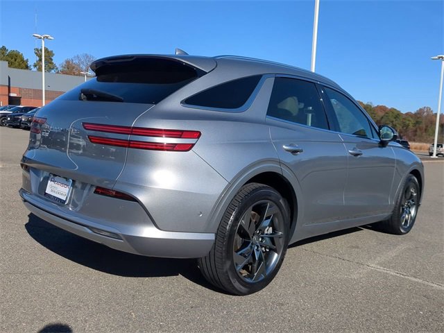 Used 2023 Genesis Electrified GV70 Advanced image 4