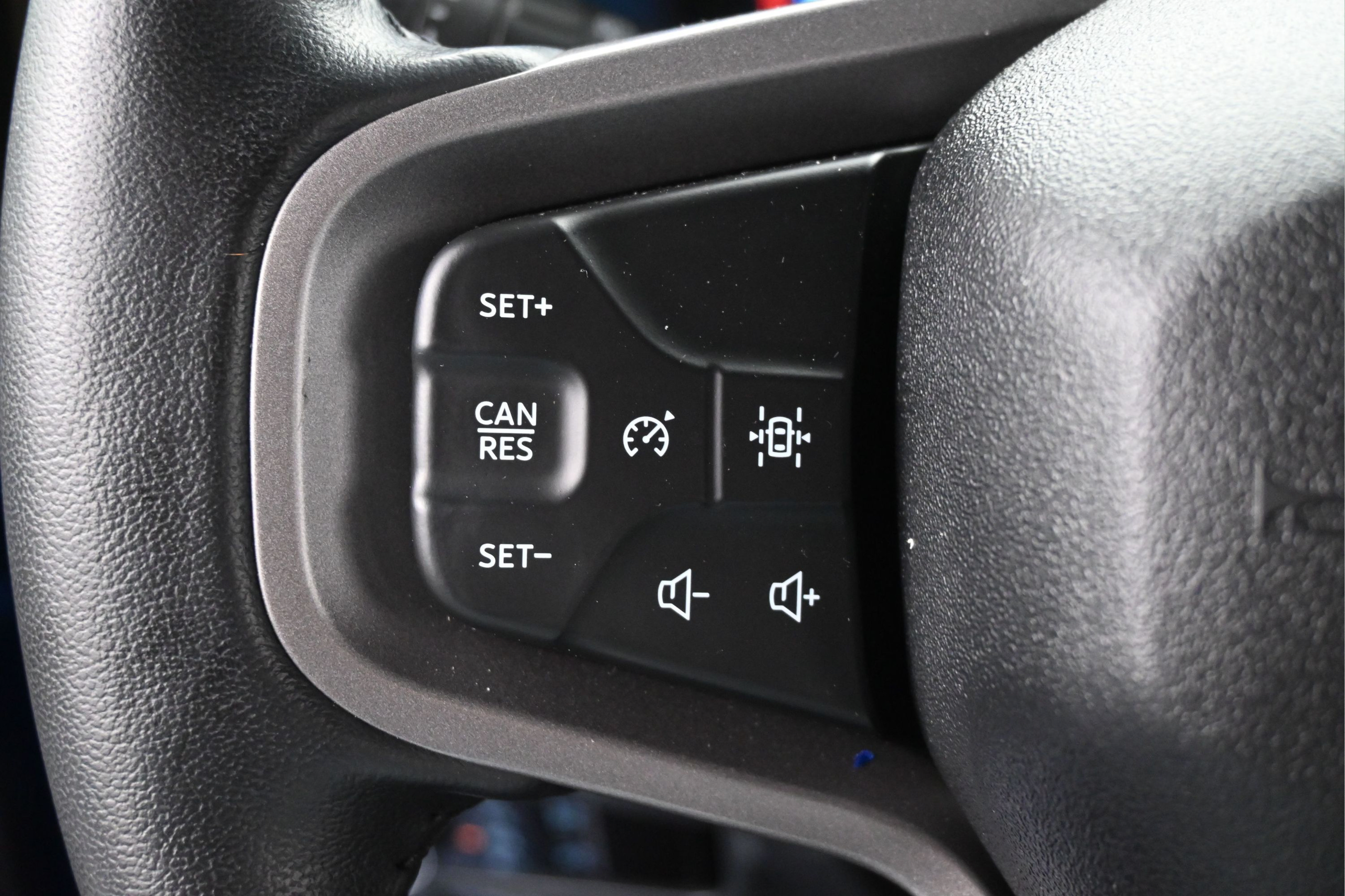 Used 2025 Ford Bronco Badlands AWD/4WD image 26