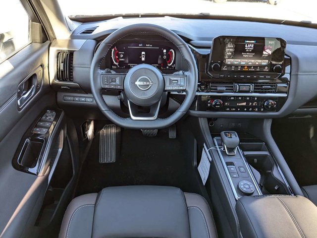 New 2025 Nissan Pathfinder Platinum w/ Cargo Package image 18