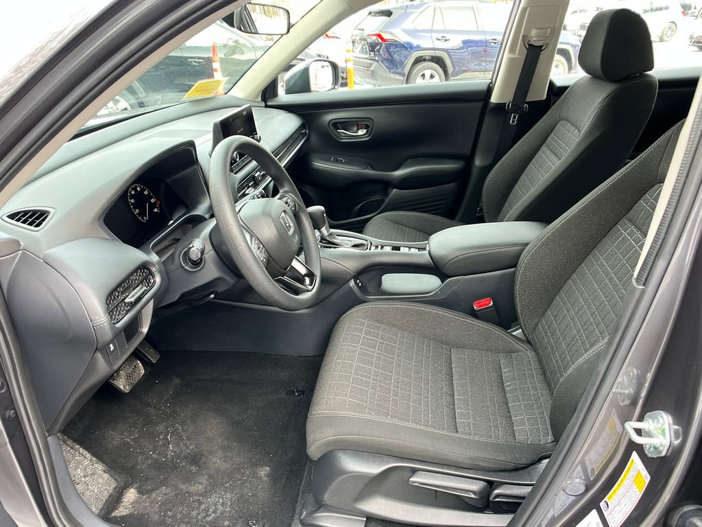 Used 2024 Honda HR-V LX image 9