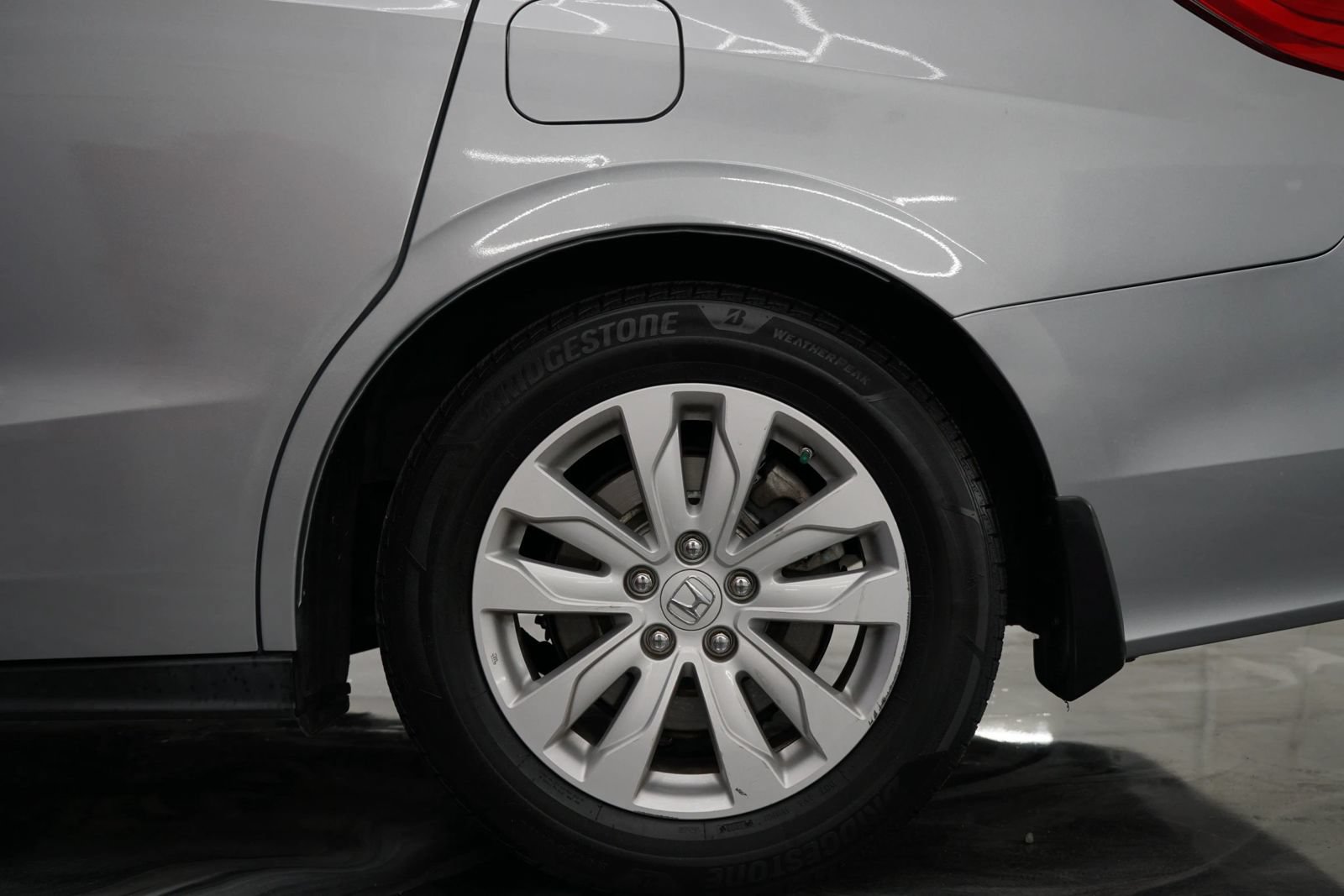 Used 2019 Honda Odyssey LX image 16