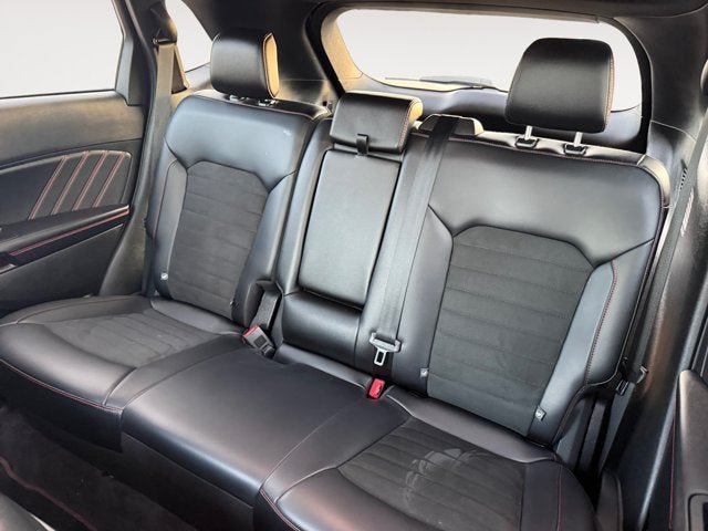 Used 2024 Ford Edge ST-Line AWD/4WD image 13