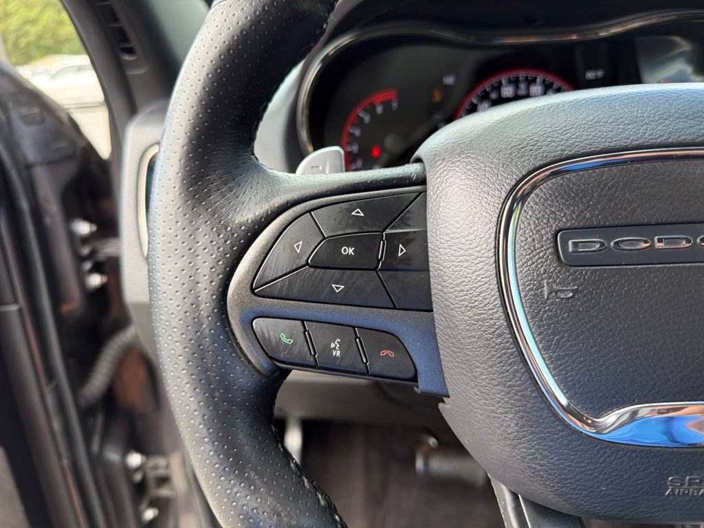 Used 2019 Dodge Durango R/T w/ Technology Group AWD/4WD image 16