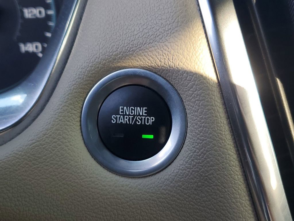 Used 2023 Chevrolet Traverse LS image 35