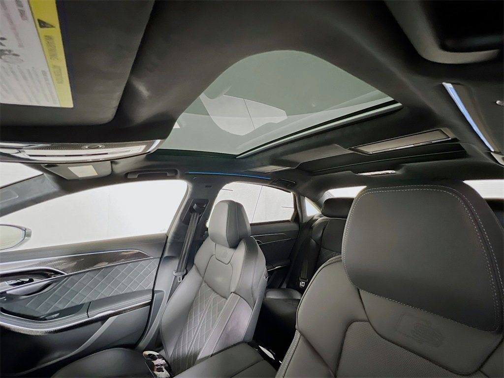 New 2025 Audi S8 image 14