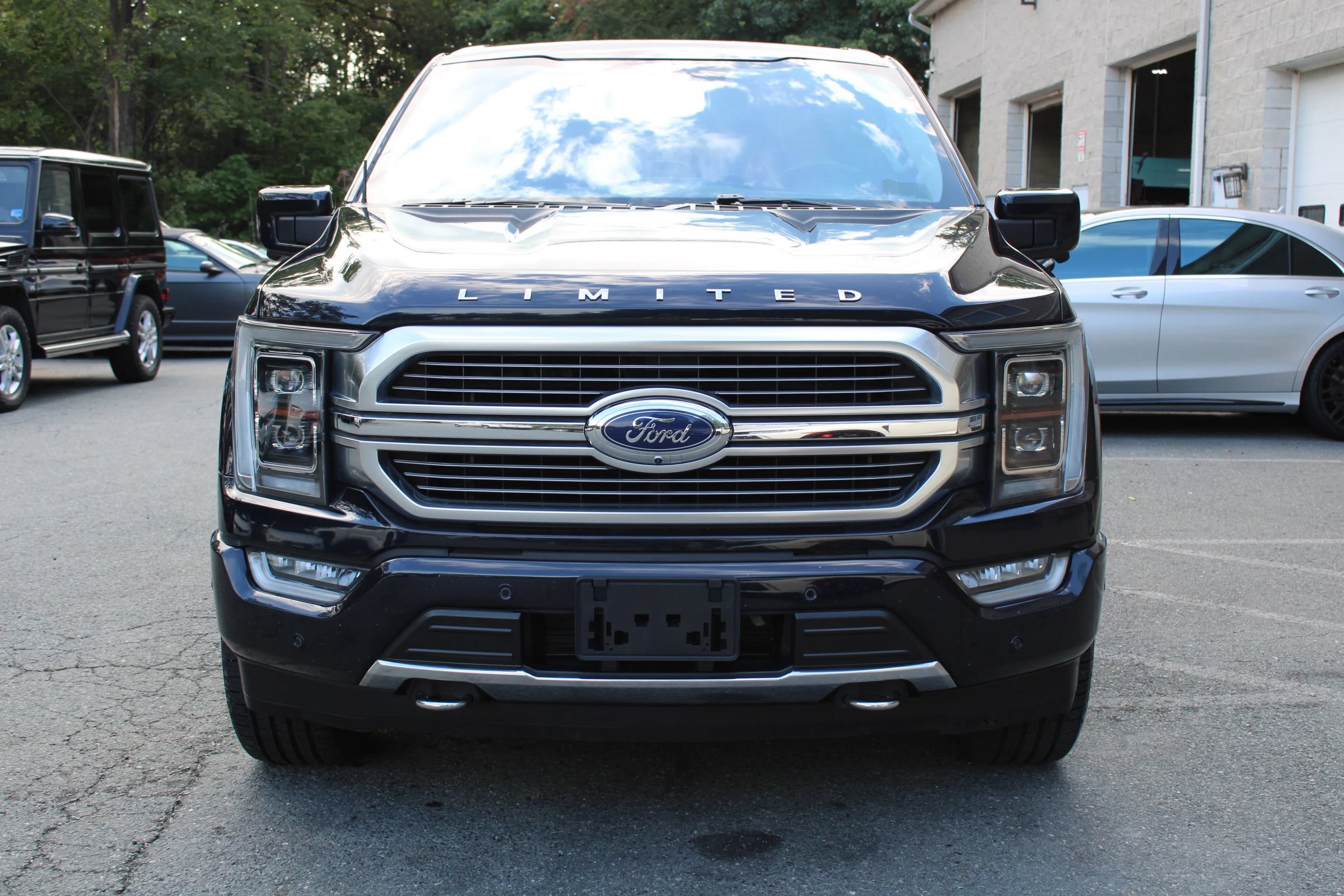 Used 2021 Ford F150 Limited AWD/4WD image 2