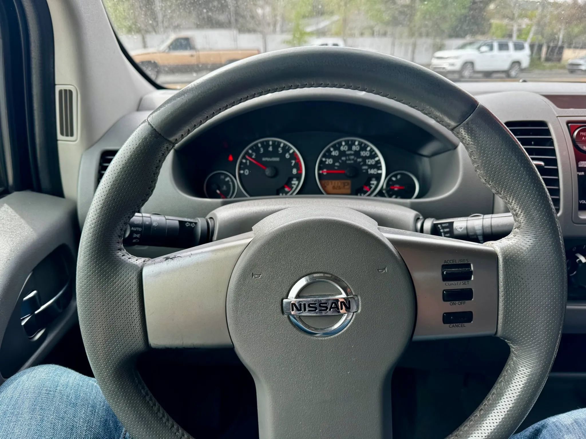 Used 2007 Nissan Frontier LE RWD image 9
