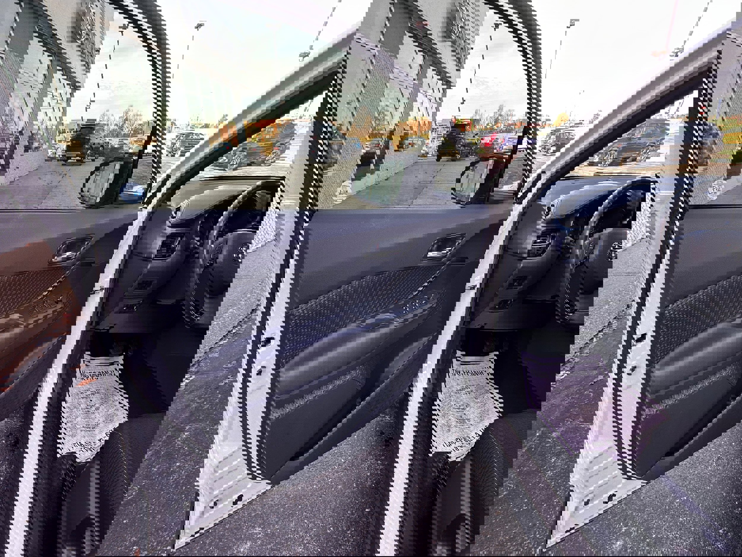 Used 2018 Toyota C-HR image 11