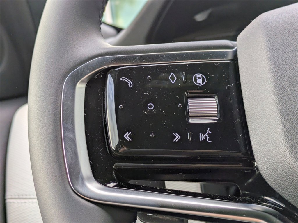 New 2025 Land Rover Discovery Sport Dynamic SE image 29