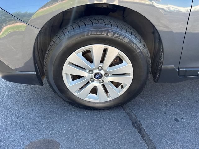 Used 2019 Subaru Outback 2.5i Premium AWD/4WD image 27