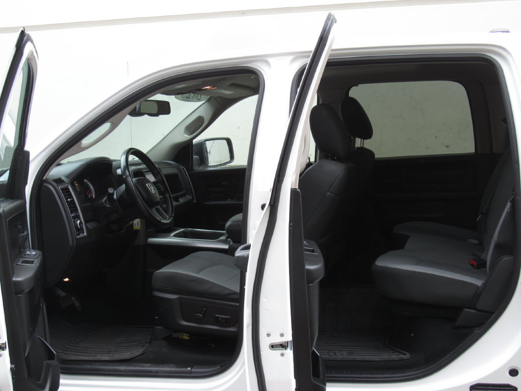 Used 2023 RAM 1500 Express w/ Wheel & Sound Group AWD/4WD image 16