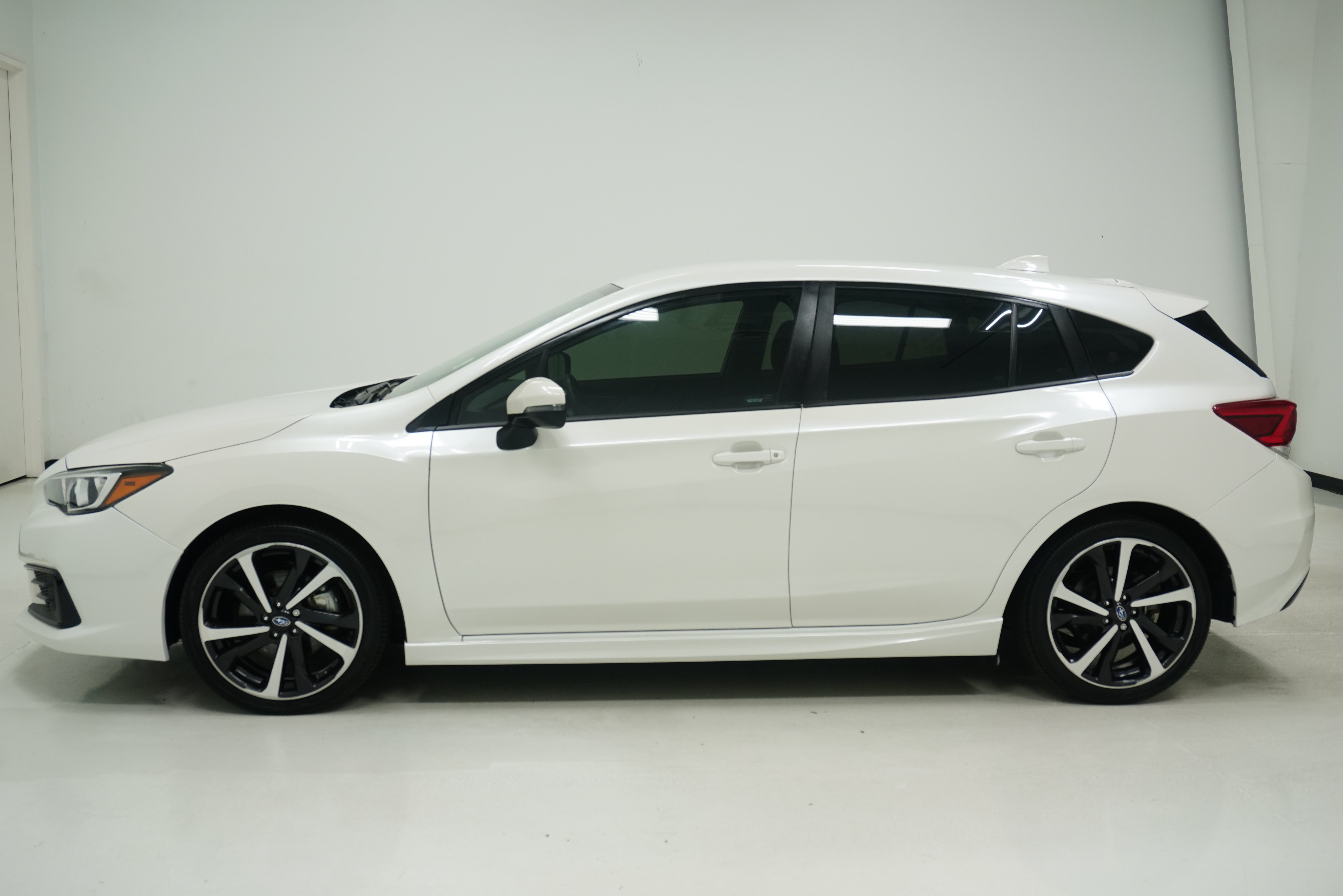 Used 2022 Subaru Impreza 2.0i Sport AWD/4WD image 7