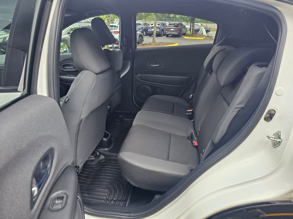 Used 2022 Honda HR-V Sport image 16