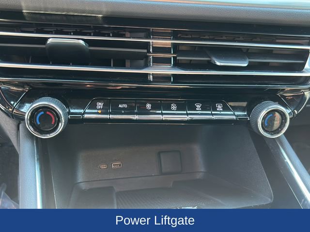 Certified 2024 Chevrolet Traverse LT FWD image 14