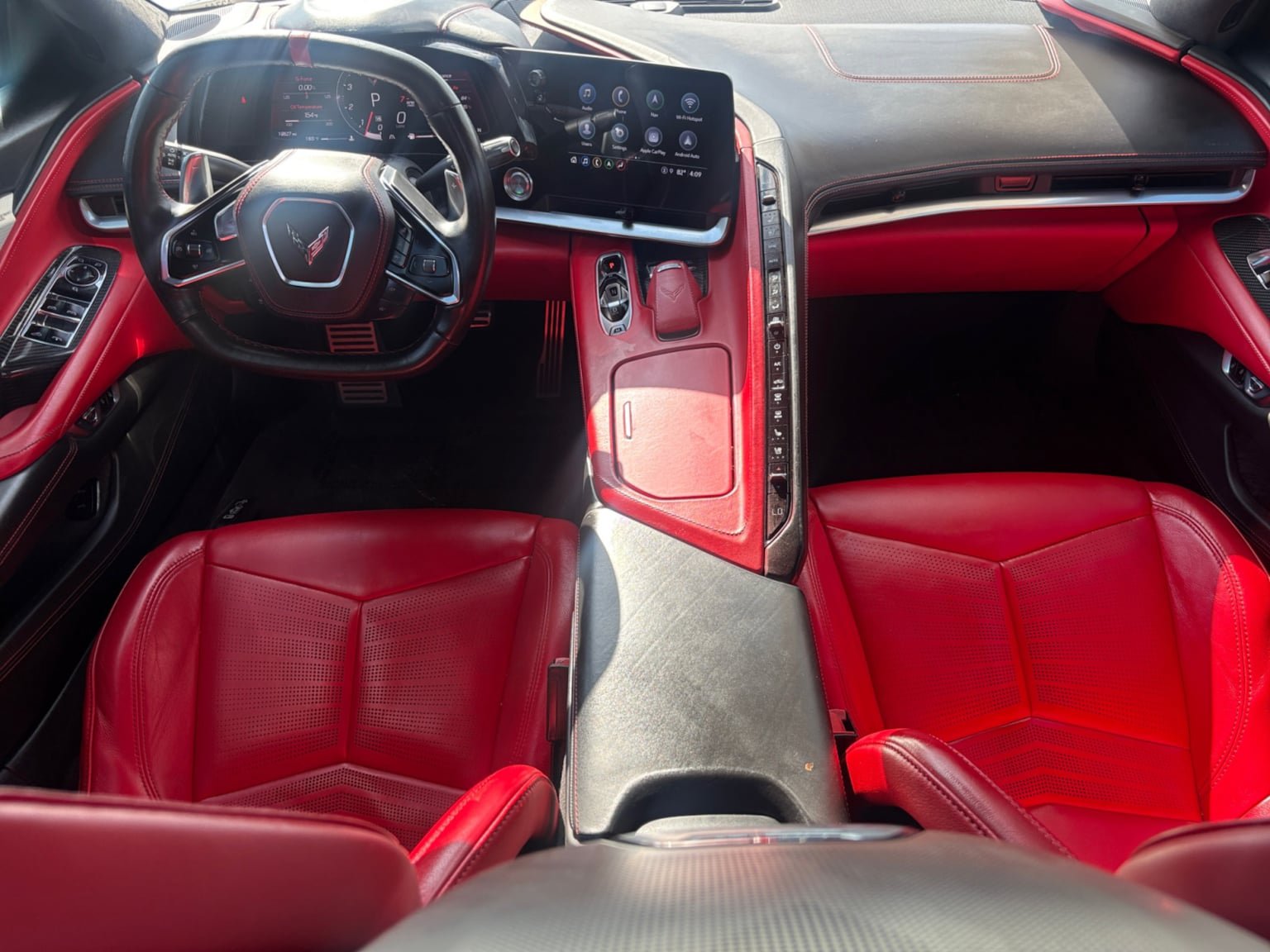 Used 2022 Chevrolet Corvette Stingray Premium Conv w/ Z51 Performance Package RWD image 12