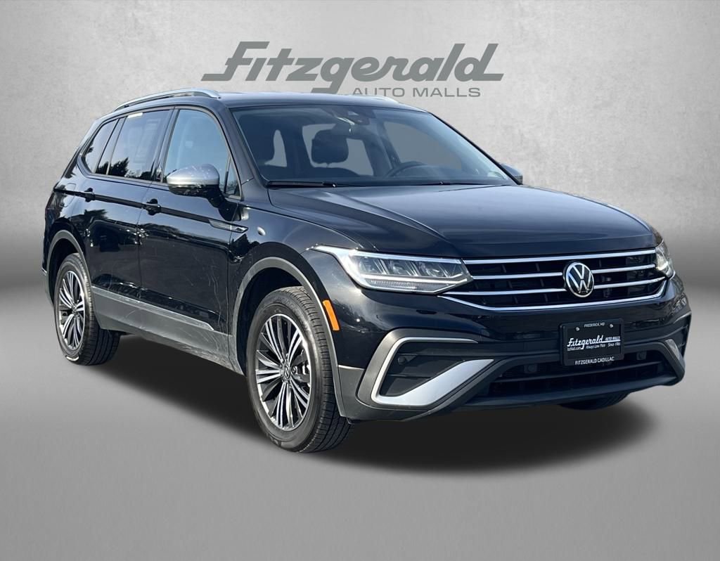 Used 2024 Volkswagen Tiguan Wolfsburg Edition image 1