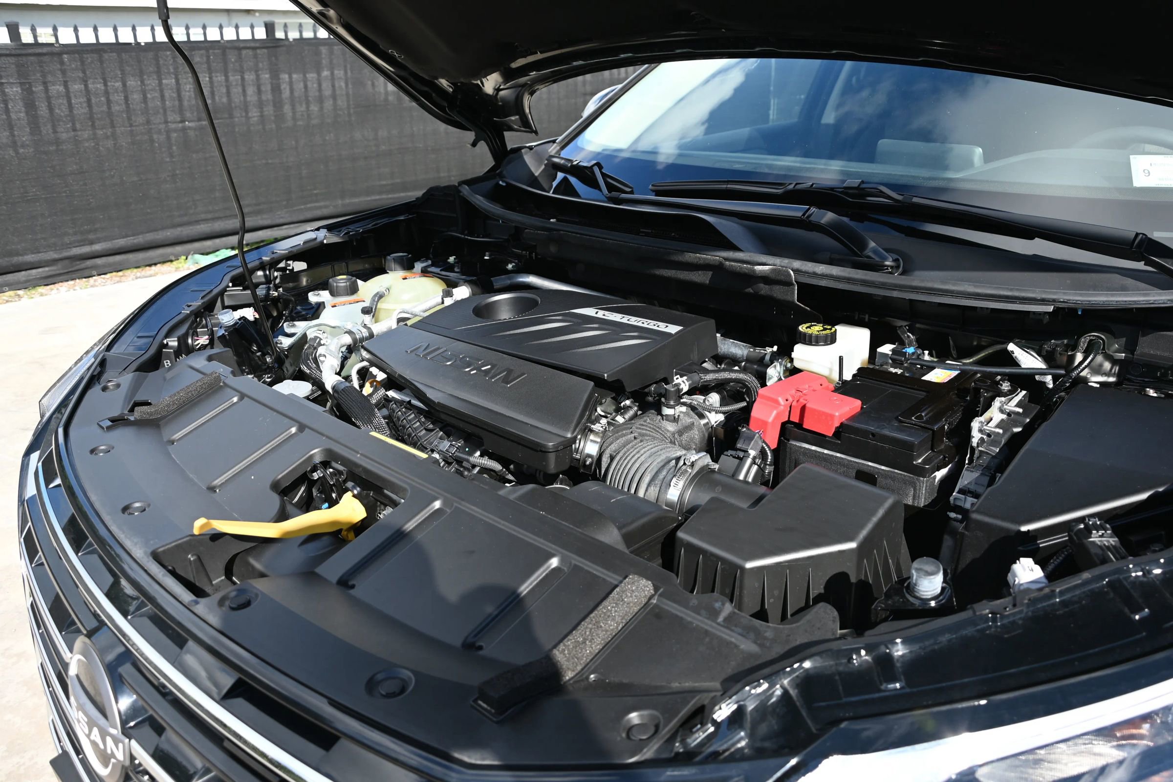 Used 2025 Nissan Rogue SV image 17