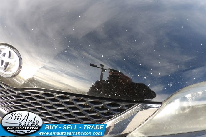 Used 2012 Toyota Sienna SE FWD image 26