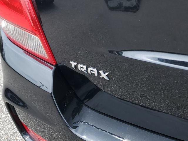 Used 2020 Chevrolet Trax LT w/ LT Convenience Package FWD image 7