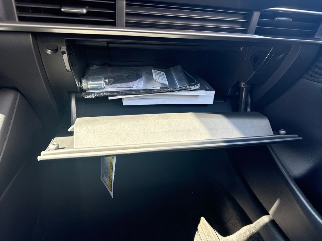 New 2026 MAZDA MAZDA3 s image 31