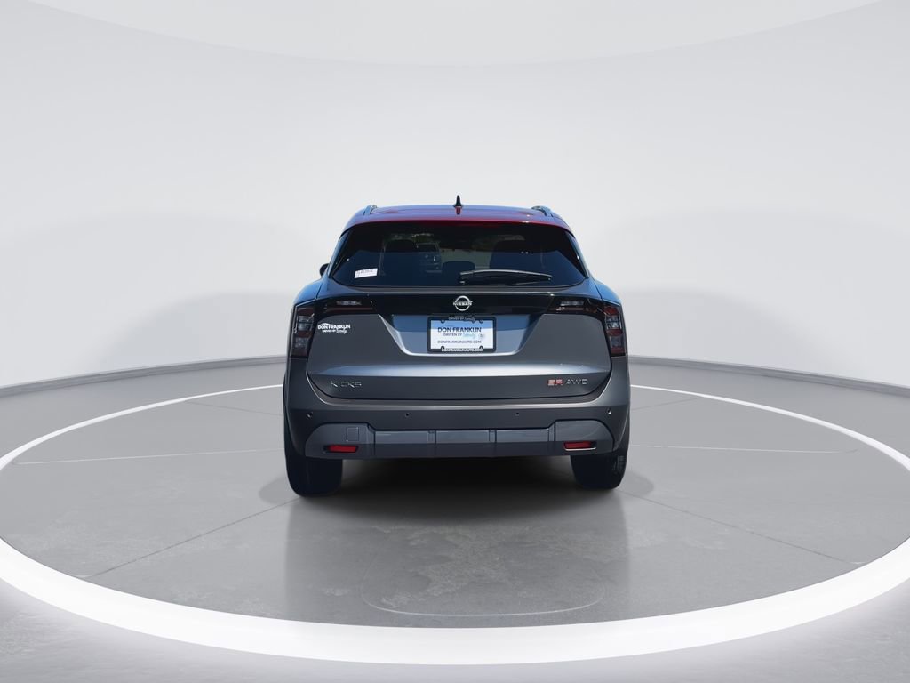 New 2026 Nissan Kicks SR w/ SR Premium Package AWD/4WD image 7