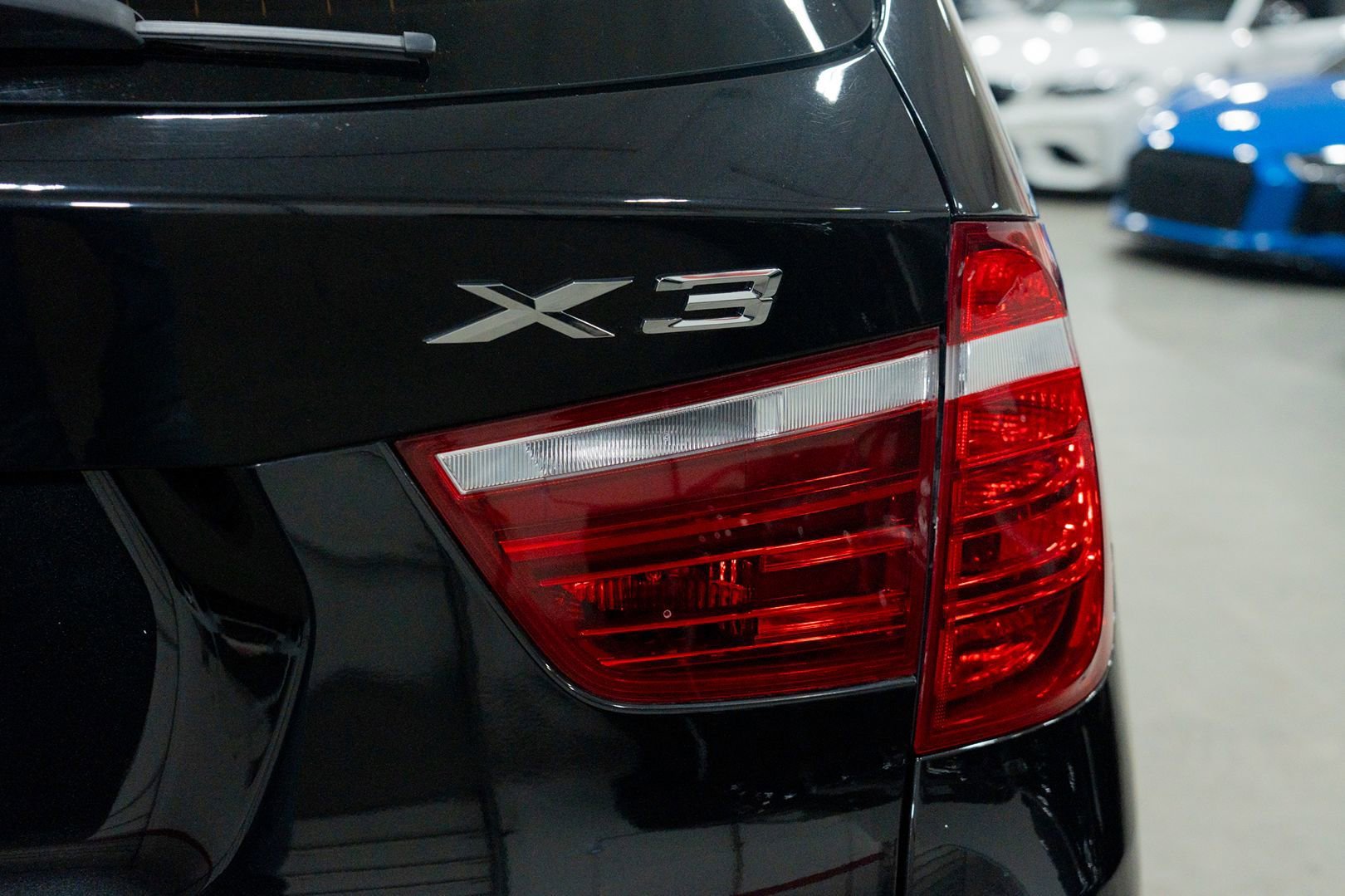 Used 2017 BMW X3 xDrive28i image 9