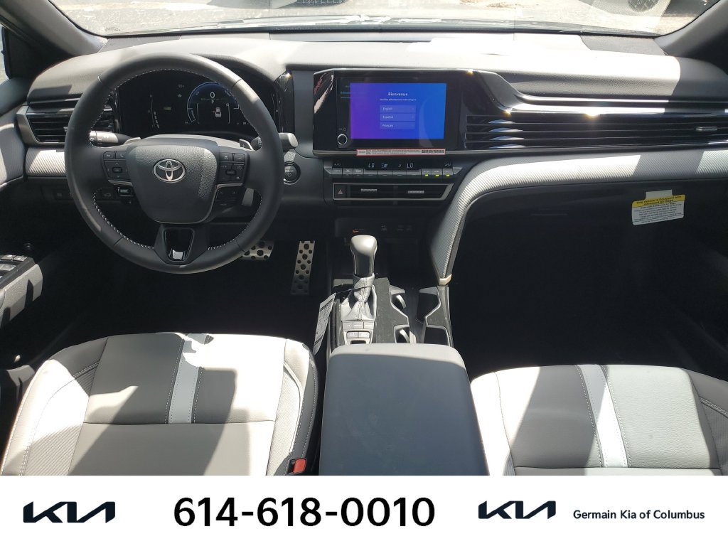 Used 2026 Toyota Camry SE FWD image 17