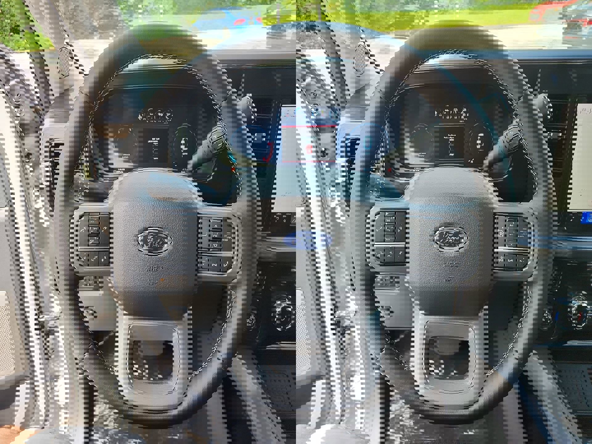 New 2026 Ford F250 Lariat image 9