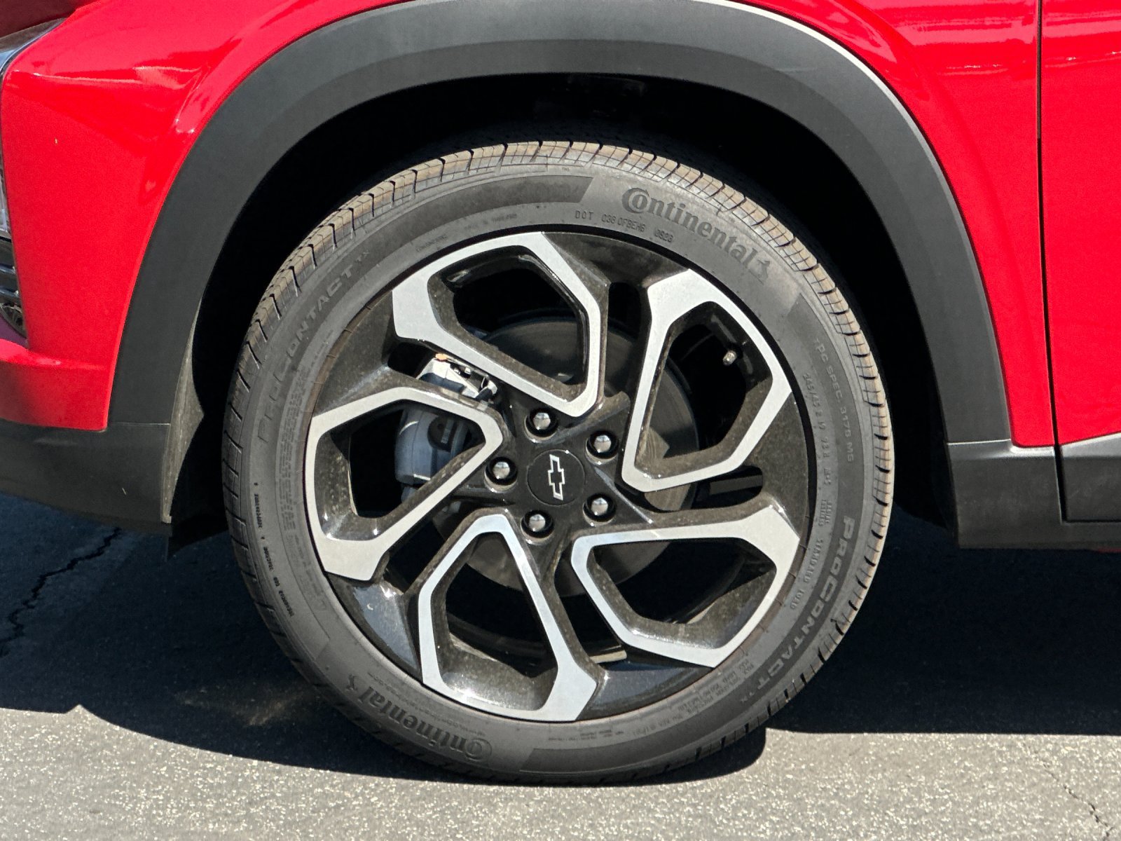 New 2026 Chevrolet Trax RS w/ Driver Confidence Package FWD image 26
