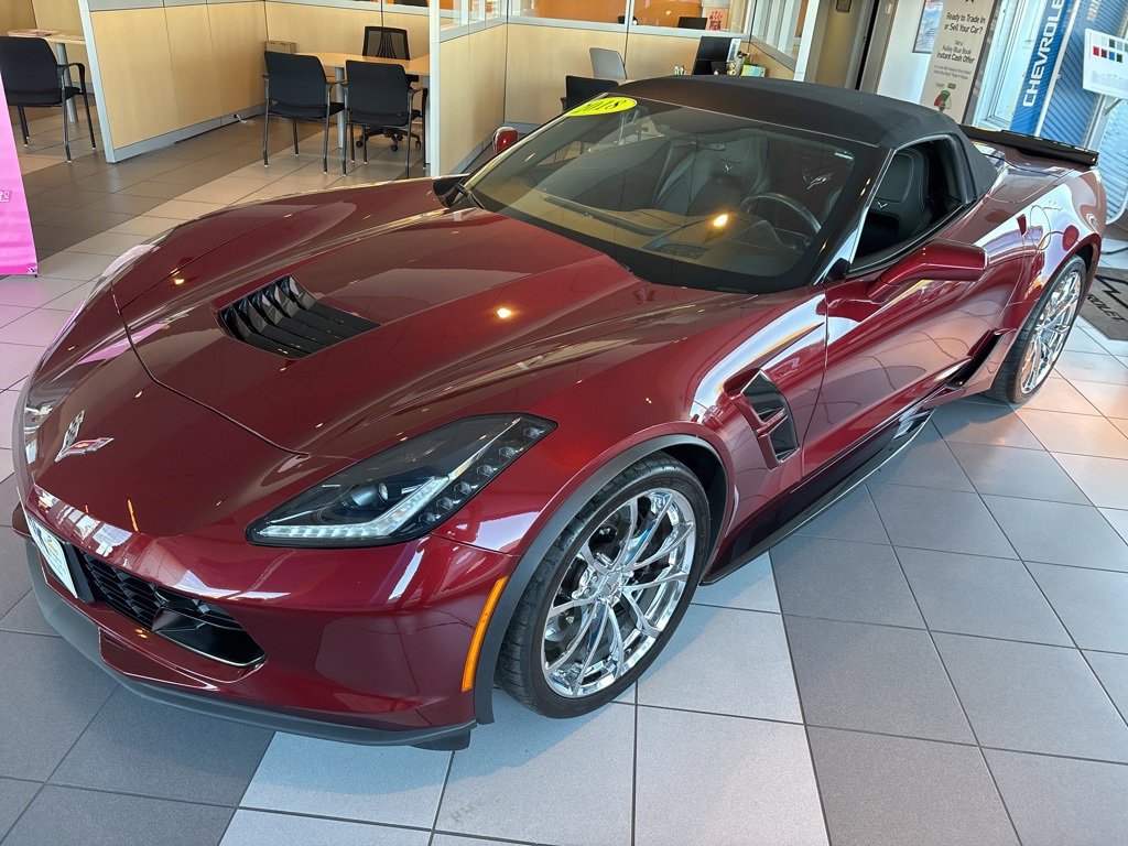 Used 2018 Chevrolet Corvette Grand Sport image 3