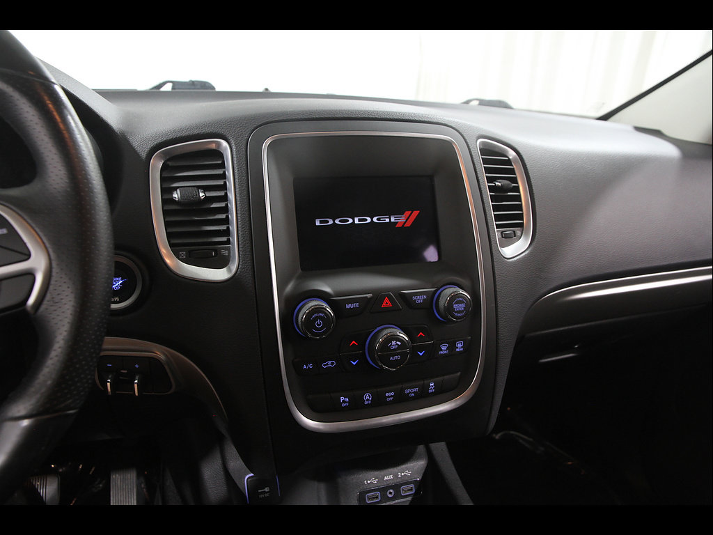 Used 2020 Dodge Durango SXT AWD/4WD image 9