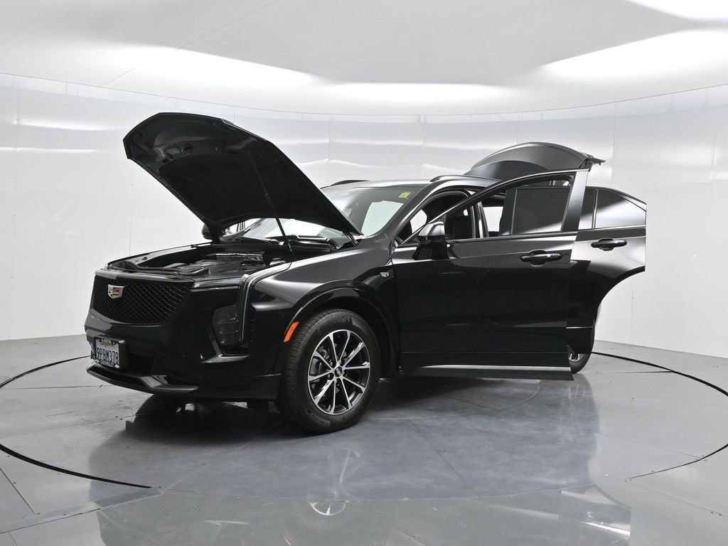 Used 2024 Cadillac XT4 Sport image 34
