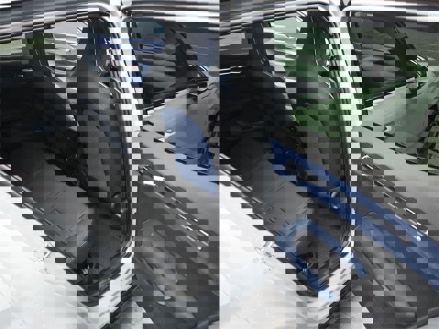 New 2025 Volvo EX30 Ultra w/ Climate Package image 25