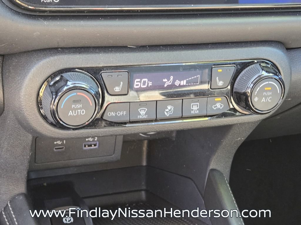 Used 2024 Nissan Kicks SR w/ SR Premium Package image 23