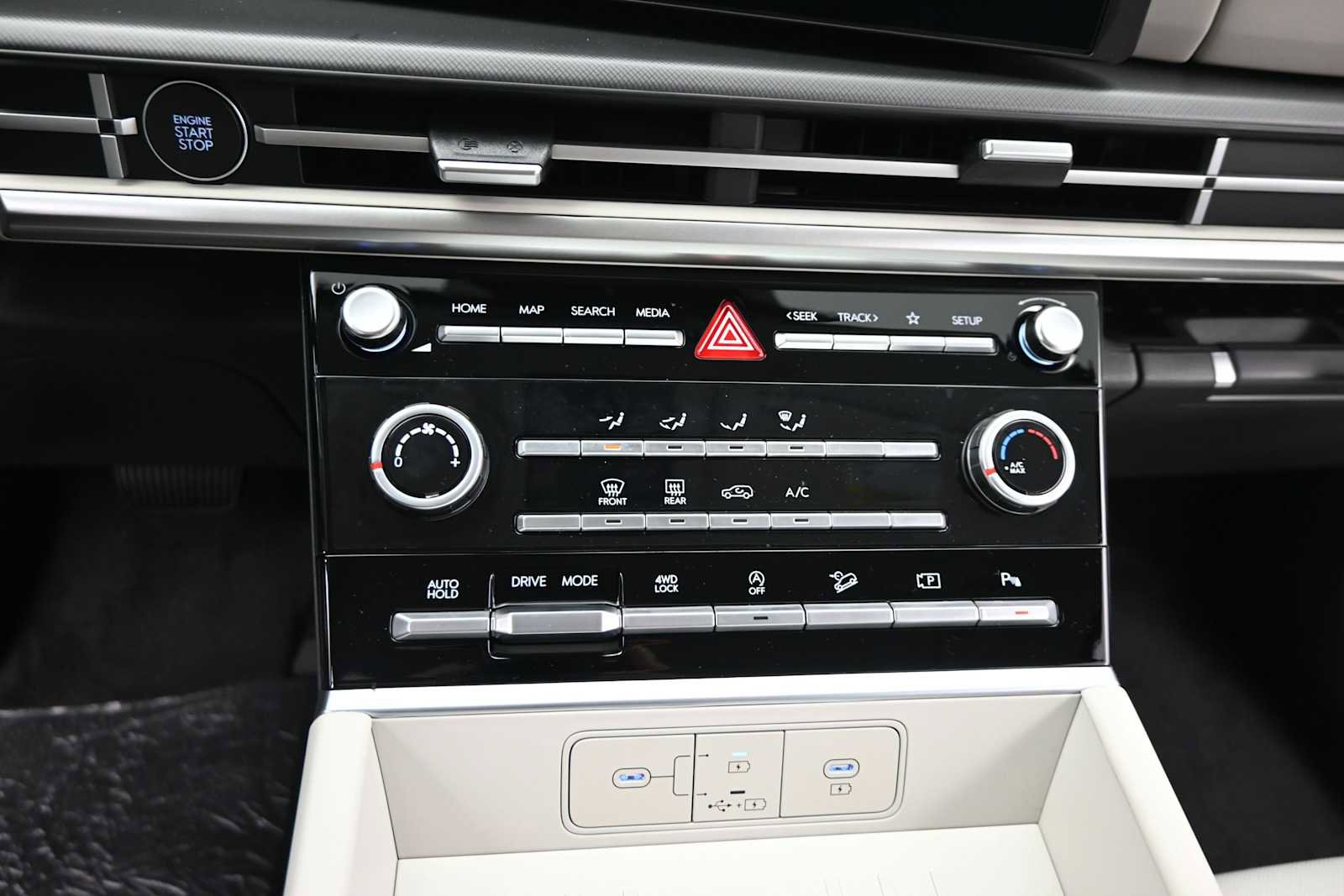 New 2026 Hyundai Santa Fe SE AWD/4WD image 19