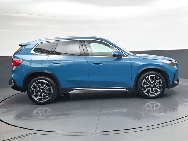 Used 2025 BMW X1 xDrive28i w/ Convenience Package image 3