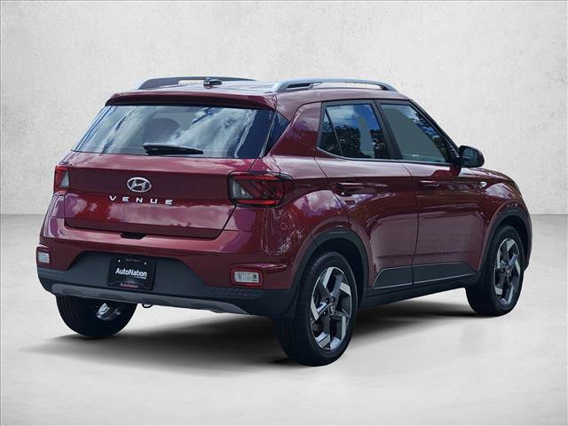 Certified 2025 Hyundai Venue SEL FWD image 2