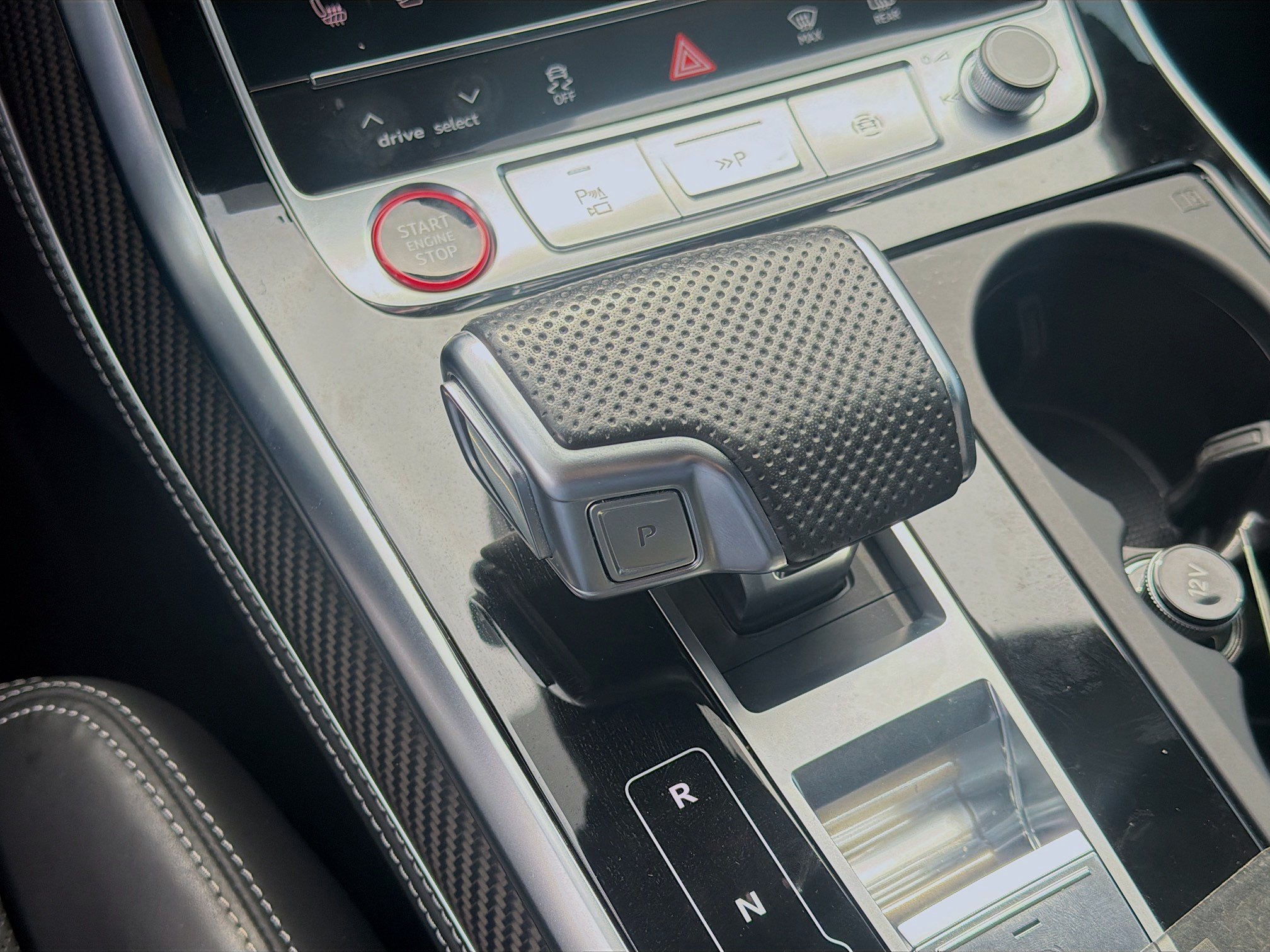 Used 2024 Audi SQ8 Prestige AWD/4WD image 16