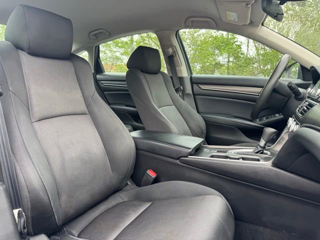 Used 2018 Honda Accord LX image 12