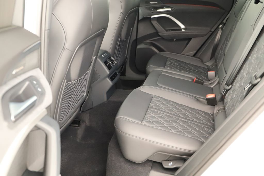 New 2026 Audi SQ5 Premium Plus image 34