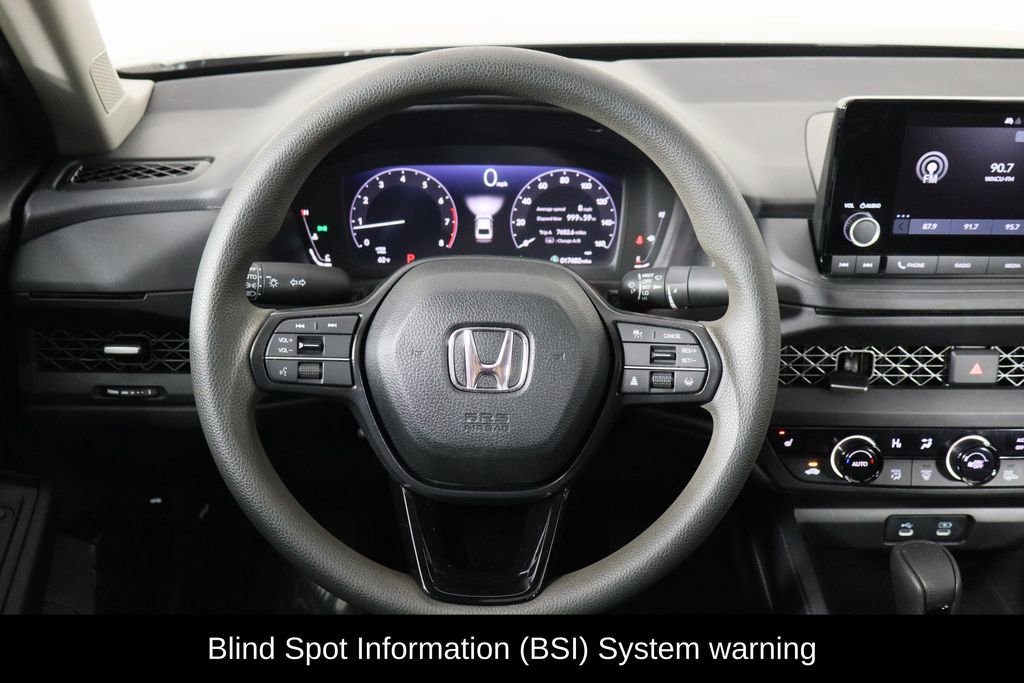 Used 2025 Honda Accord SE image 7
