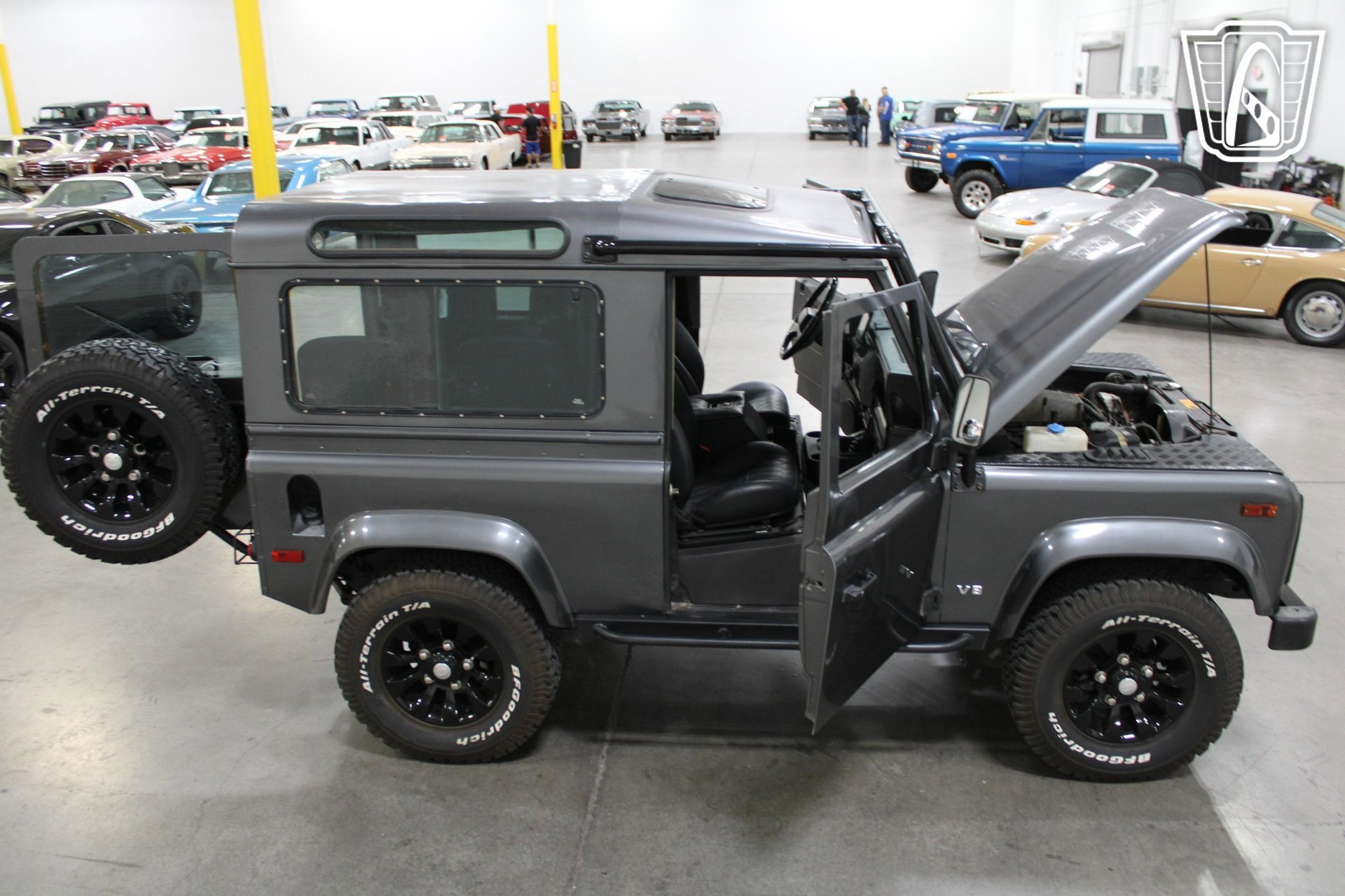 Used 1995 Land Rover Defender 90 image 32