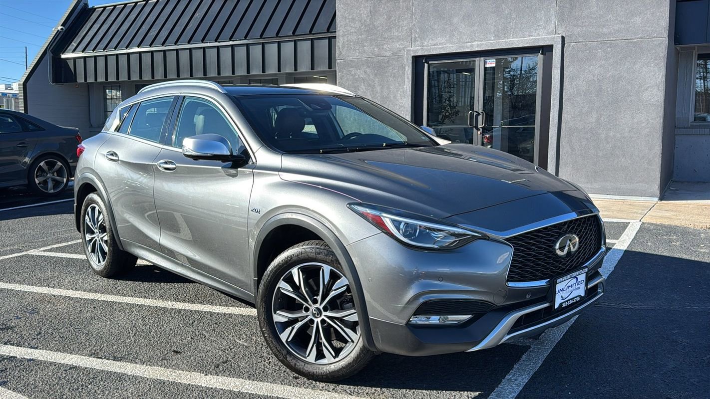 Used 2018 INFINITI QX30 Premium w/ Technology Package