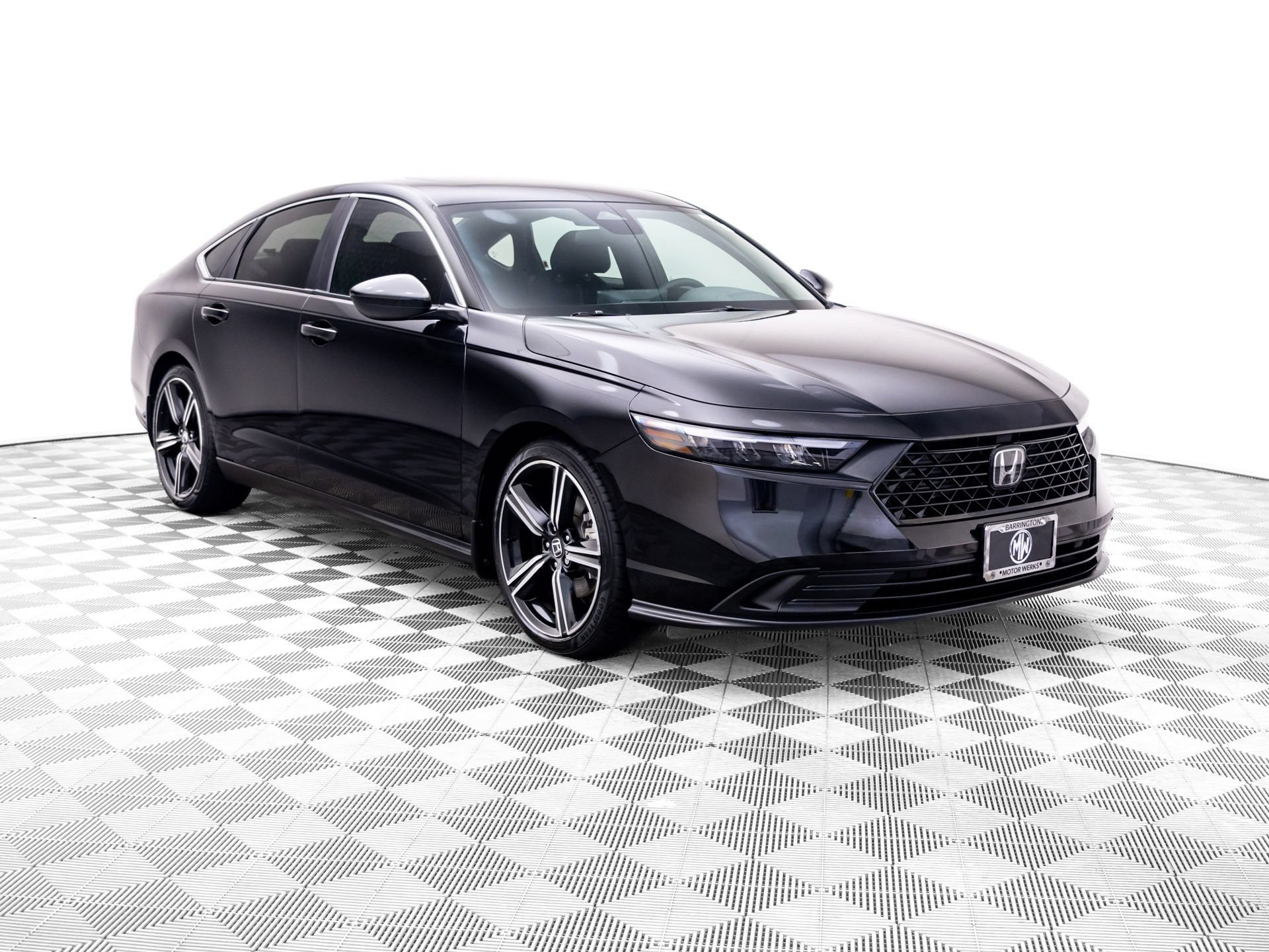 Used 2024 Honda Accord Sport image 8
